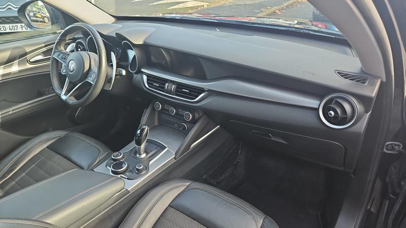 Alfa Romeo Stelvio 2.2 Jtd 180 Bva8 Super