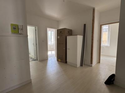 Appartement - 77 m² - 4 pièces