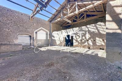 Maison - 254 m² - 4 pièces