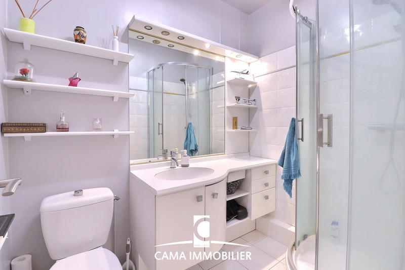 Appartement - 112 m² - 6 pièces