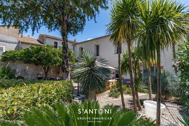 Maison - 196 m² - 5 pièces