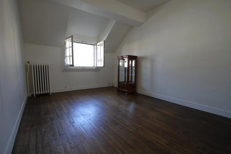 Maison - 157 m² - 7 pièces