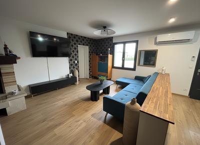 Maison traditionnelle - 87 m² - 4 pièces