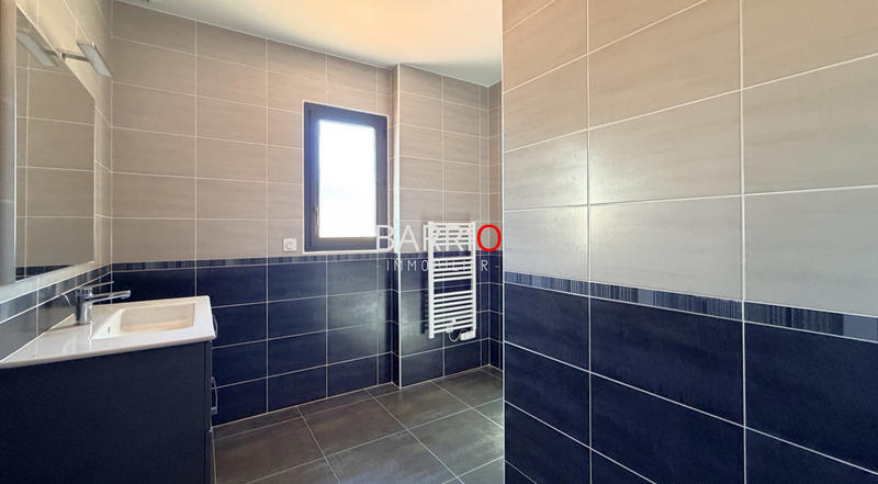 Maison - 122 m² - 5 pièces