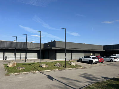 Local commercial - 710 m²