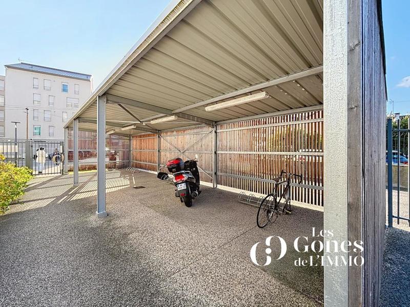 Appartement - 89 m² - 4 pièces