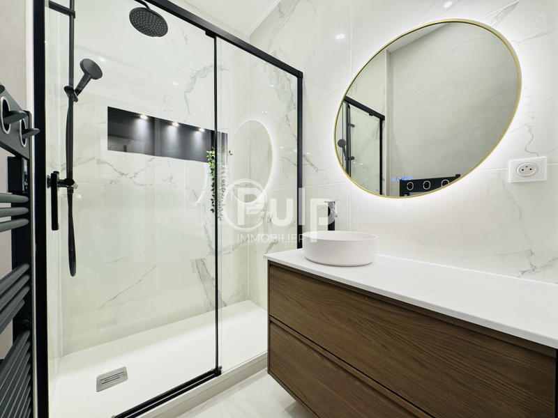 Appartement - 112 m² - 3 pièces