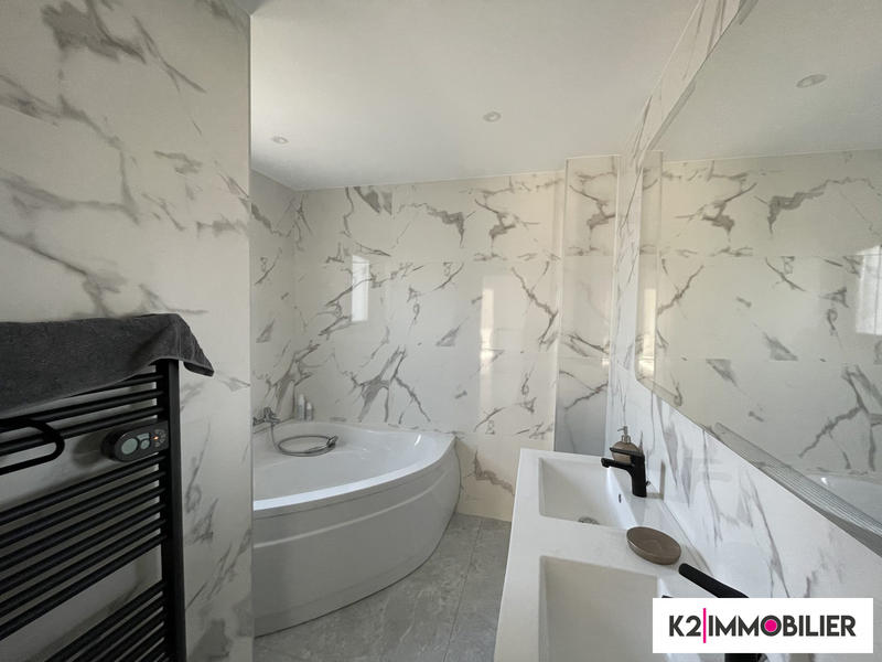 Villa - 143 m² - 5 pièces