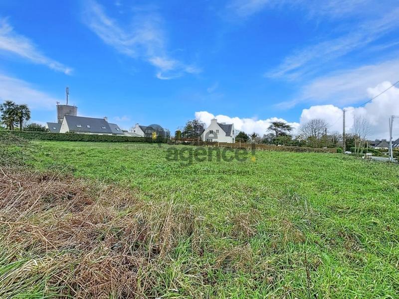 Terrain constructible - 650 m²