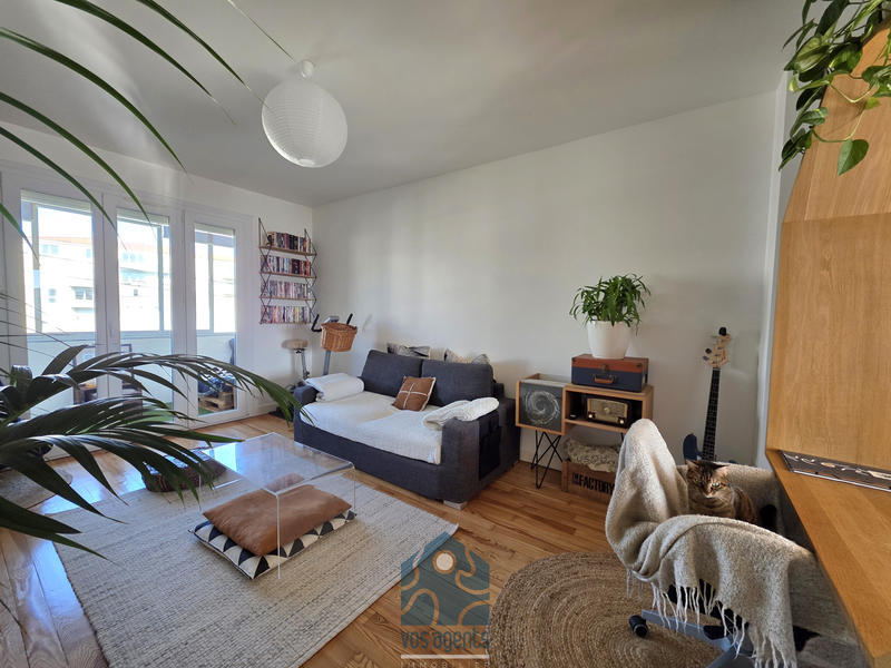 Appartement - 60 m² - 3 pièces