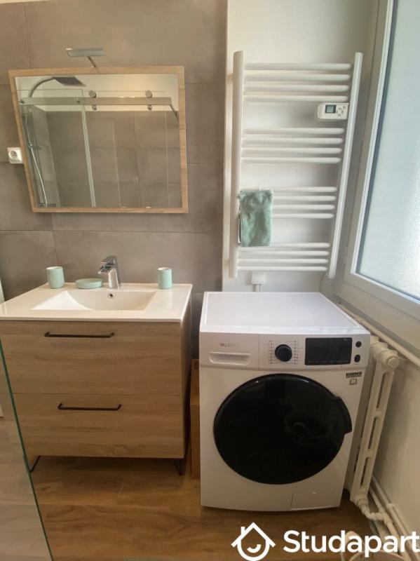 Chambre - 13 m² - 1 pièce