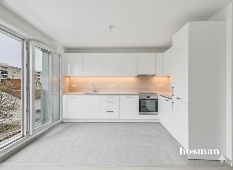 Appartement - 108 m² - 5 pièces