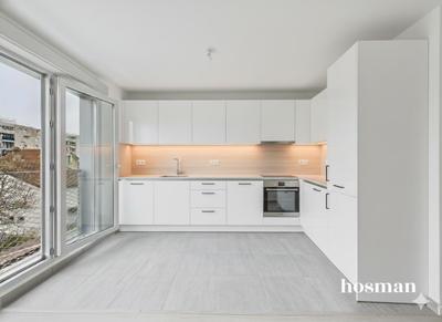 Appartement - 108 m² - 5 pièces