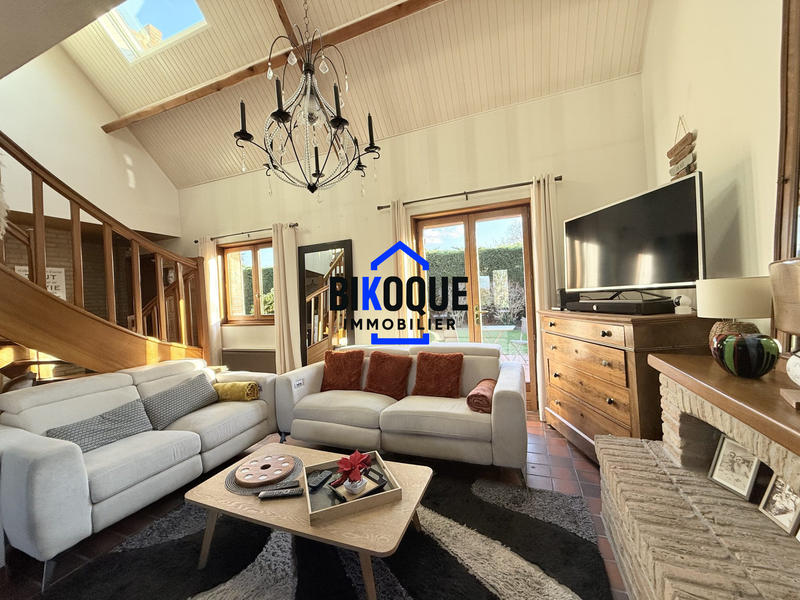 Maison - 100 m² - 4 pièces