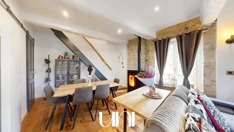 Maison - 105 m² - 4 pièces