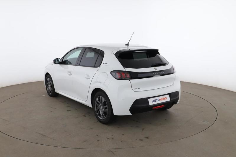Peugeot 208 1.2 PureTech Style 100 ch