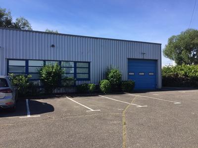 Local d'activités - 519 m²