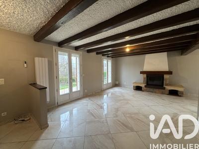 Maison - 152 m² - 7 pièces