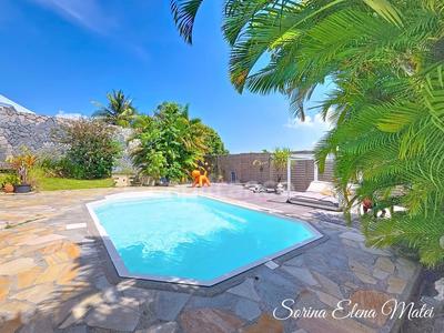 Maison - 147 m² - 4 pièces