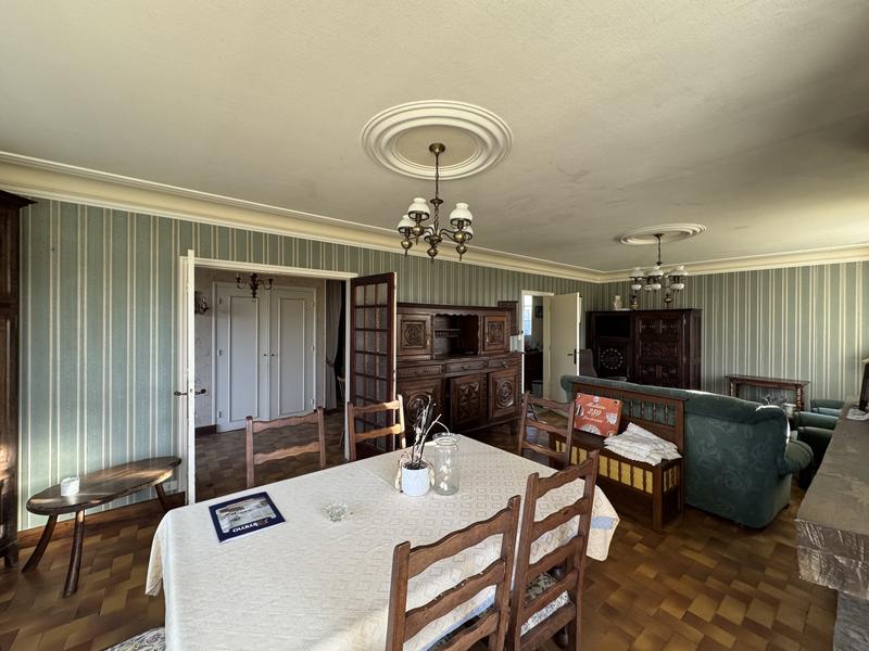 Maison ancienne - 174 m² - 6 pièces