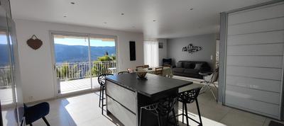 Villa - 152 m² - 6 pièces