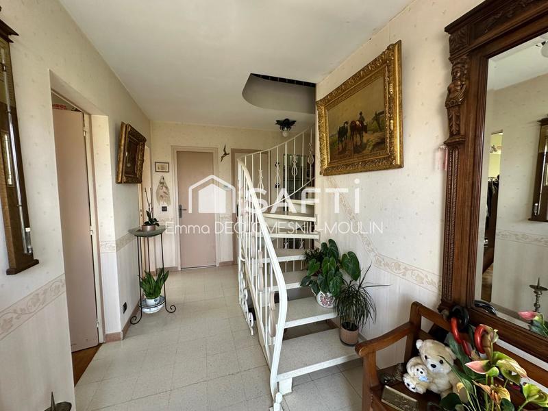 Maison - 136 m² - 7 pièces