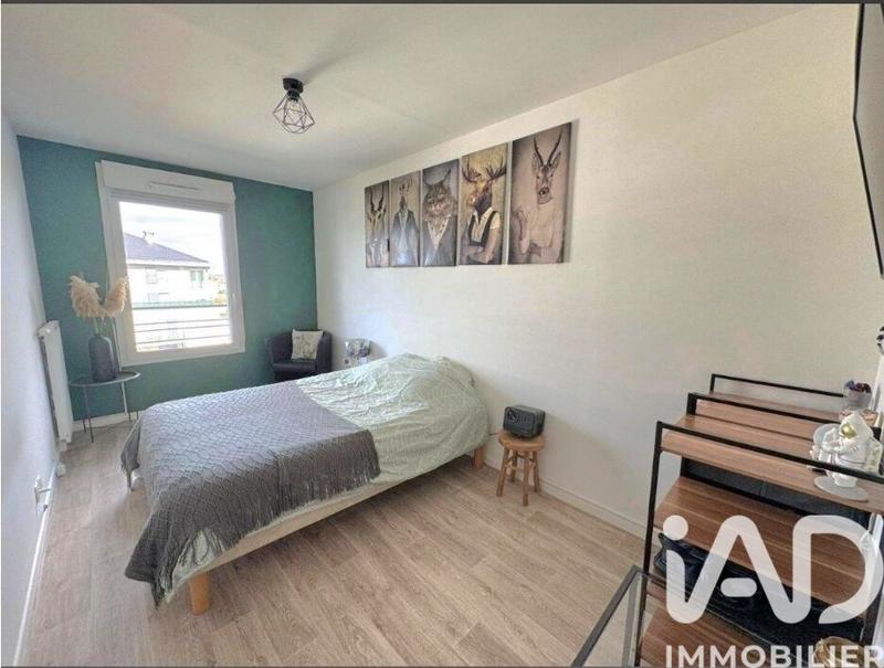 Appartement - 99 m² - 5 pièces