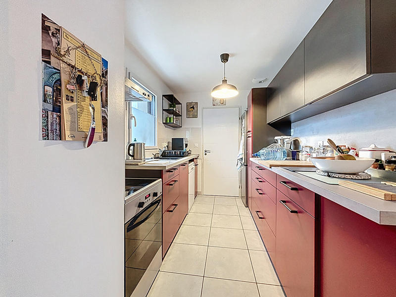 Maison - 93 m² - 4 pièces