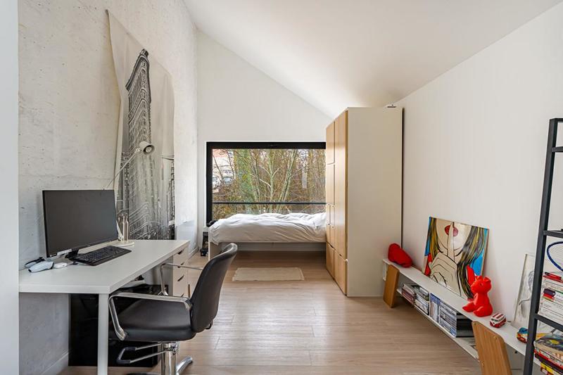 Maison - 187 m² - 7 pièces