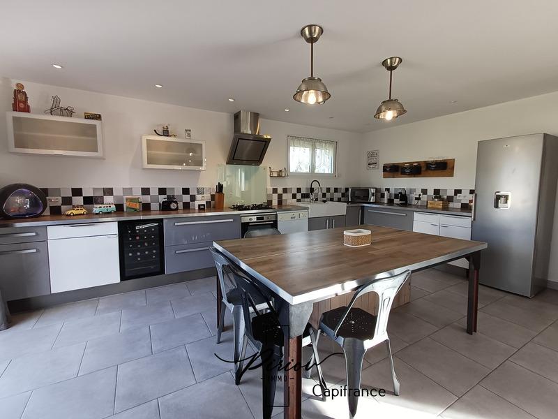 Maison - 119 m² - 5 pièces