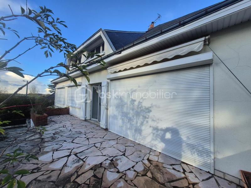 Maison - 162 m² - 6 pièces