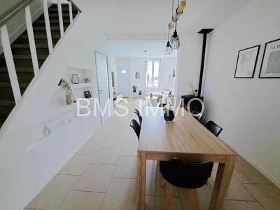 Maison - 77 m² - 3 pièces