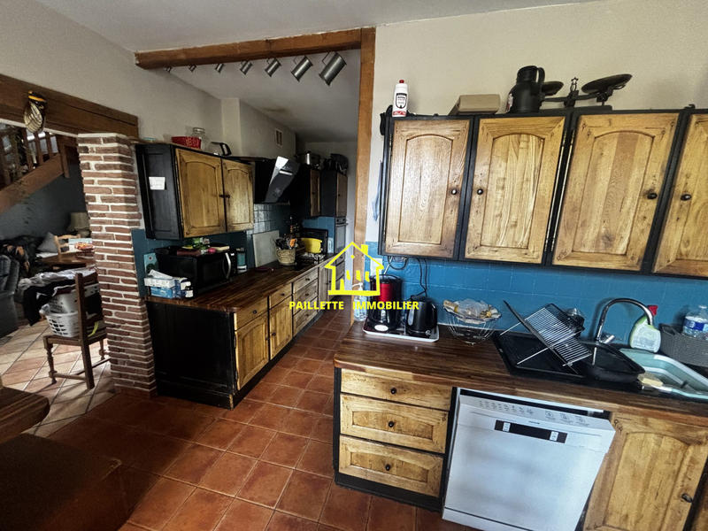 Maison - 140 m² - 6 pièces