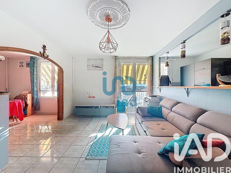 Appartement - 75 m² - 4 pièces