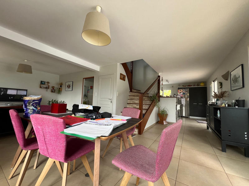 Maison - 140 m² - 5 pièces