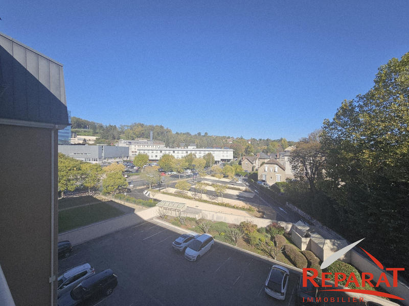 Appartement - 84 m² - 3 pièces