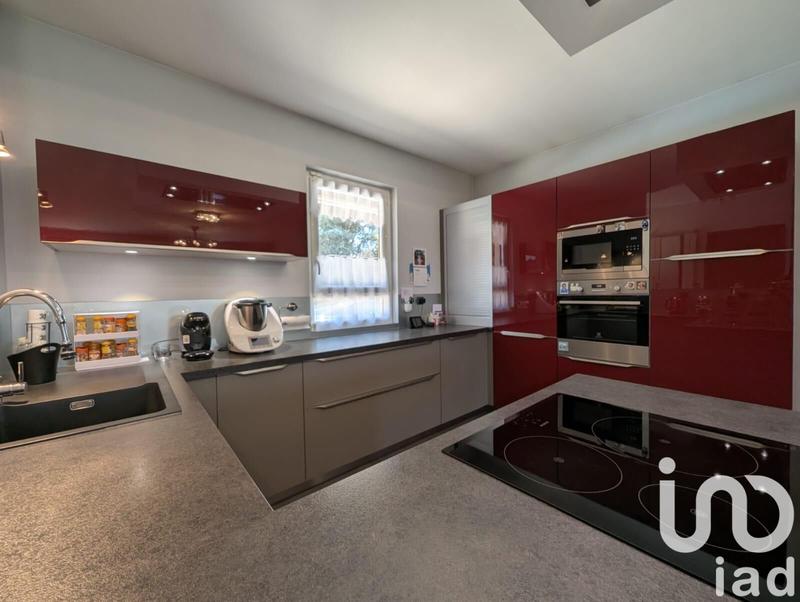 Maison - 105 m² - 5 pièces