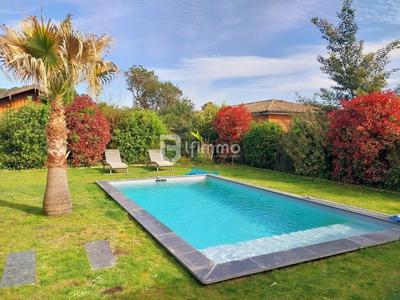 Maison - 120 m² - 5 pièces