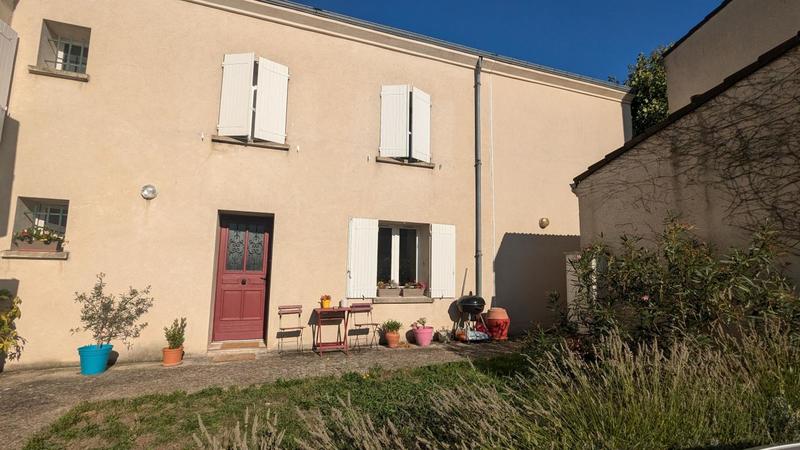 Maison - 79 m² - 5 pièces