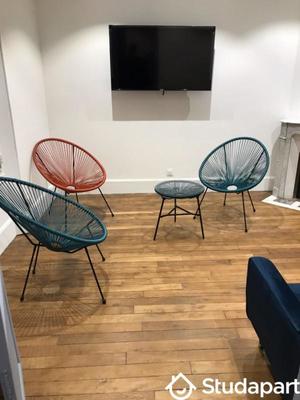 Chambre - 16 m² - 1 pièce