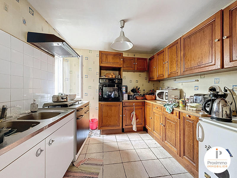 Immeuble - 84 m² - 5 pièces