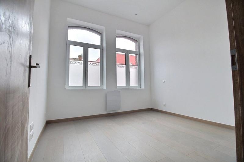 Loft - 119 m² - 4 pièces