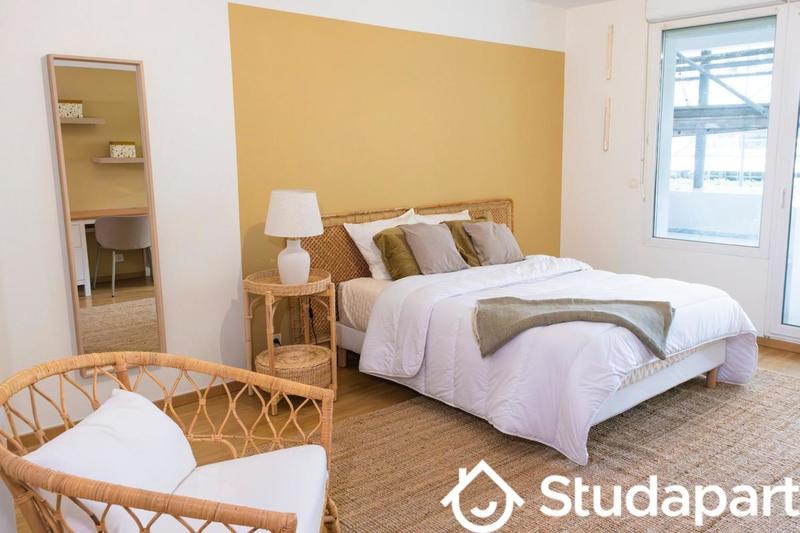 Chambre - 9 m² - 1 pièce