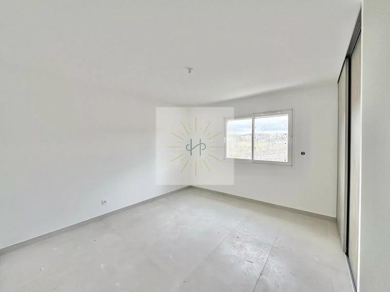 Maison - 130 m² - 4 pièces