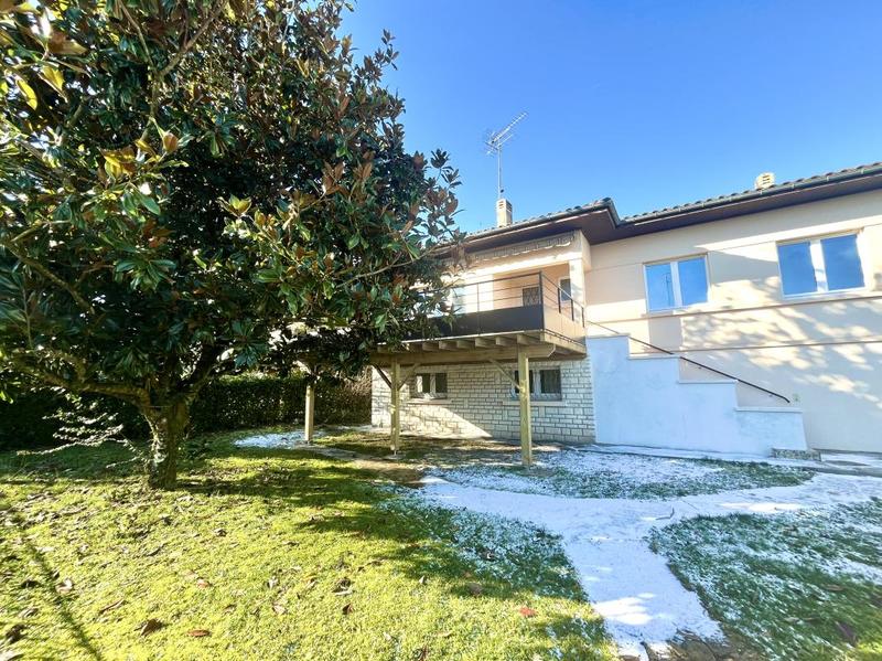 Maison - 158 m² - 5 pièces