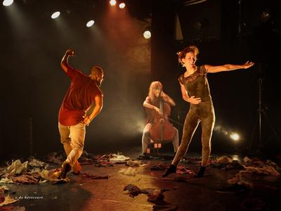 Villes en scène > Coquelicot - Nono Battesti, compagnie Dessources