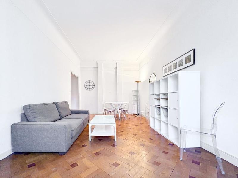 Appartement - 65 m² - 2 pièces