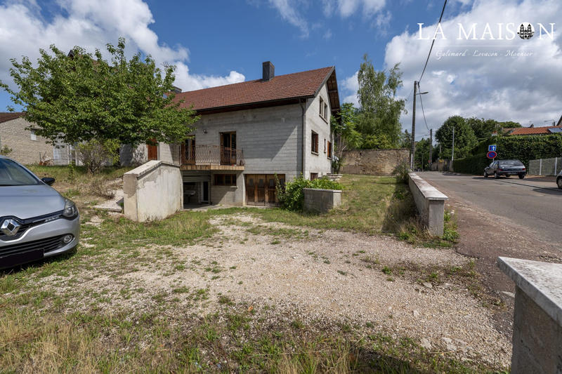 Maison - 170 m² - 7 pièces