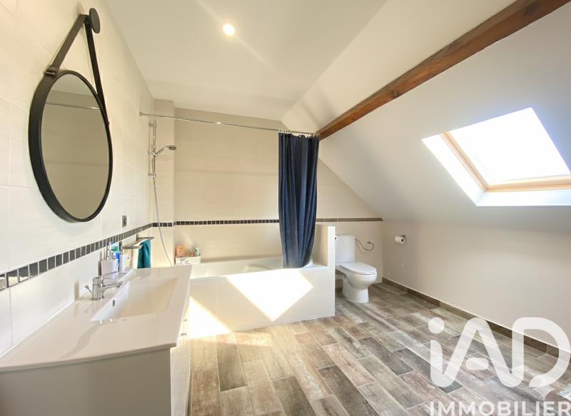 Maison - 249 m² - 10 pièces