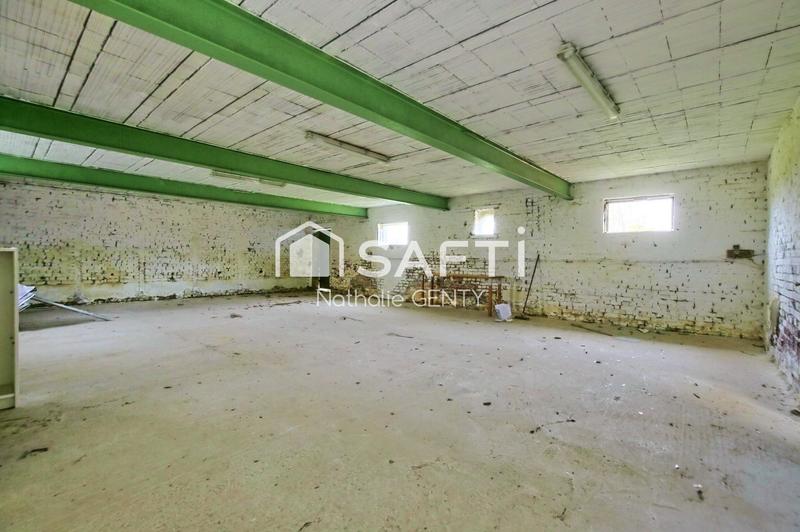 Maison - 328 m² - 9 pièces